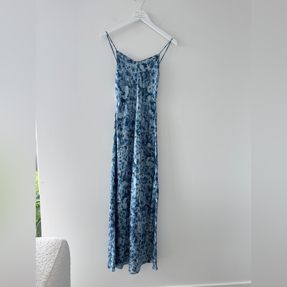REFORMATION NWT Parma Floral Blue Silk Dress XS - Picture 3 of 8